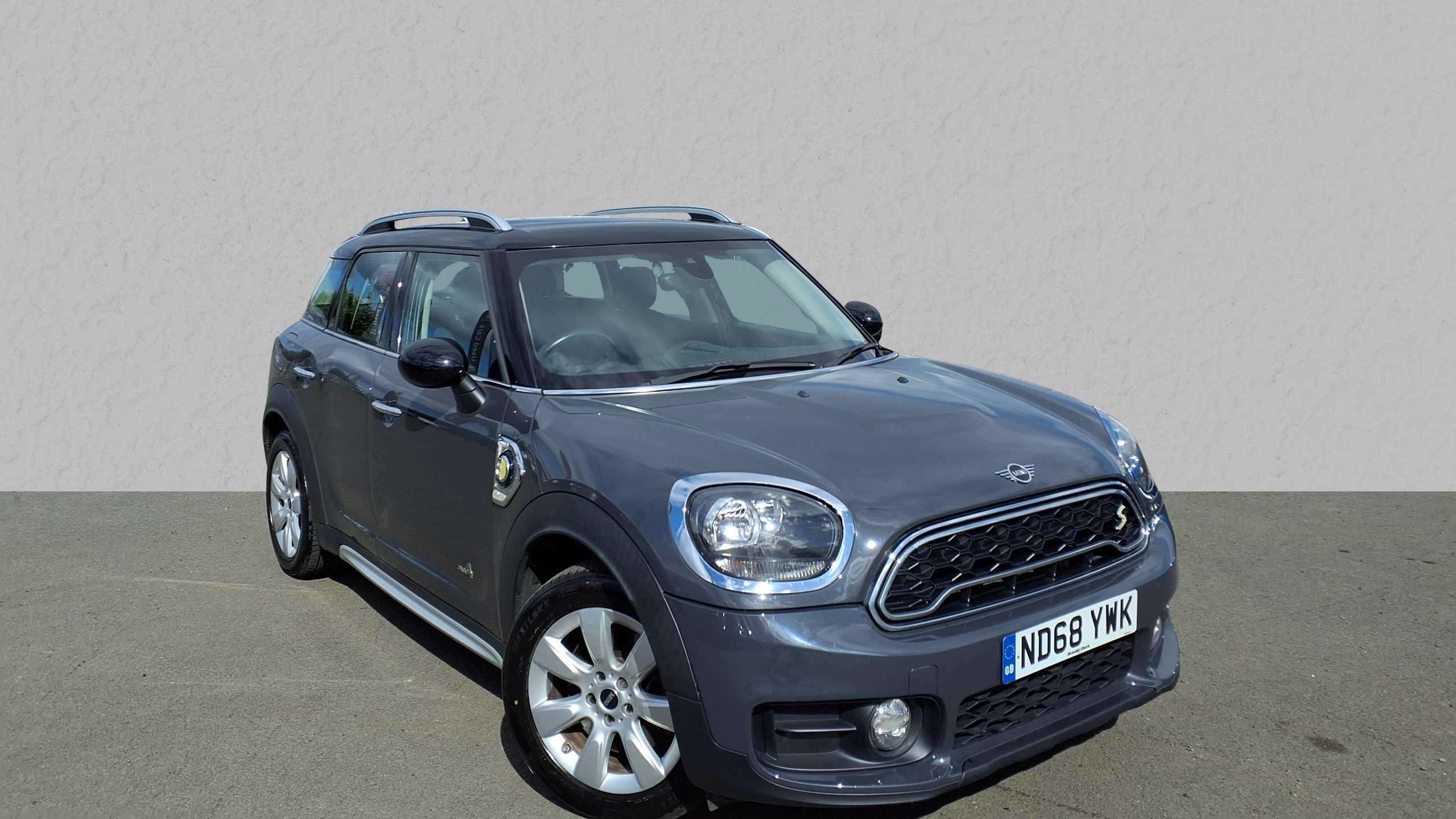 Main listing image - MINI Countryman