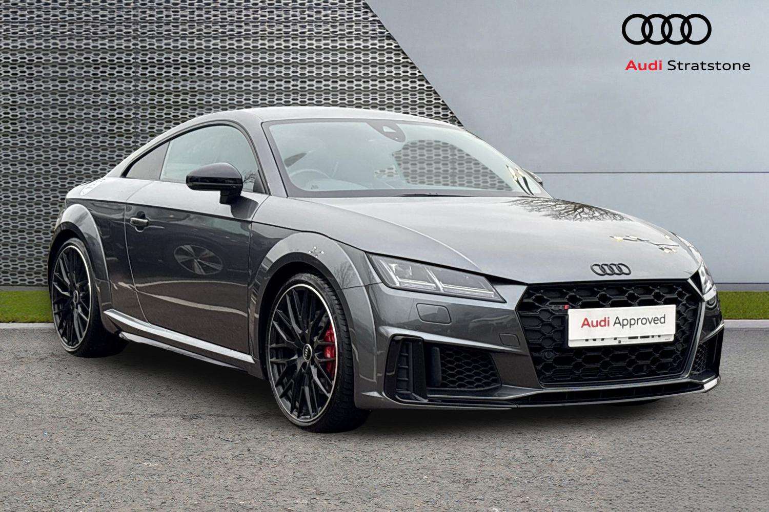 Main listing image - Audi TT S