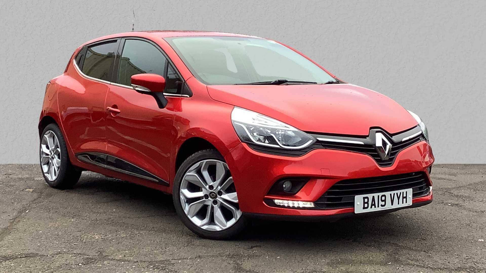 Main listing image - Renault Clio