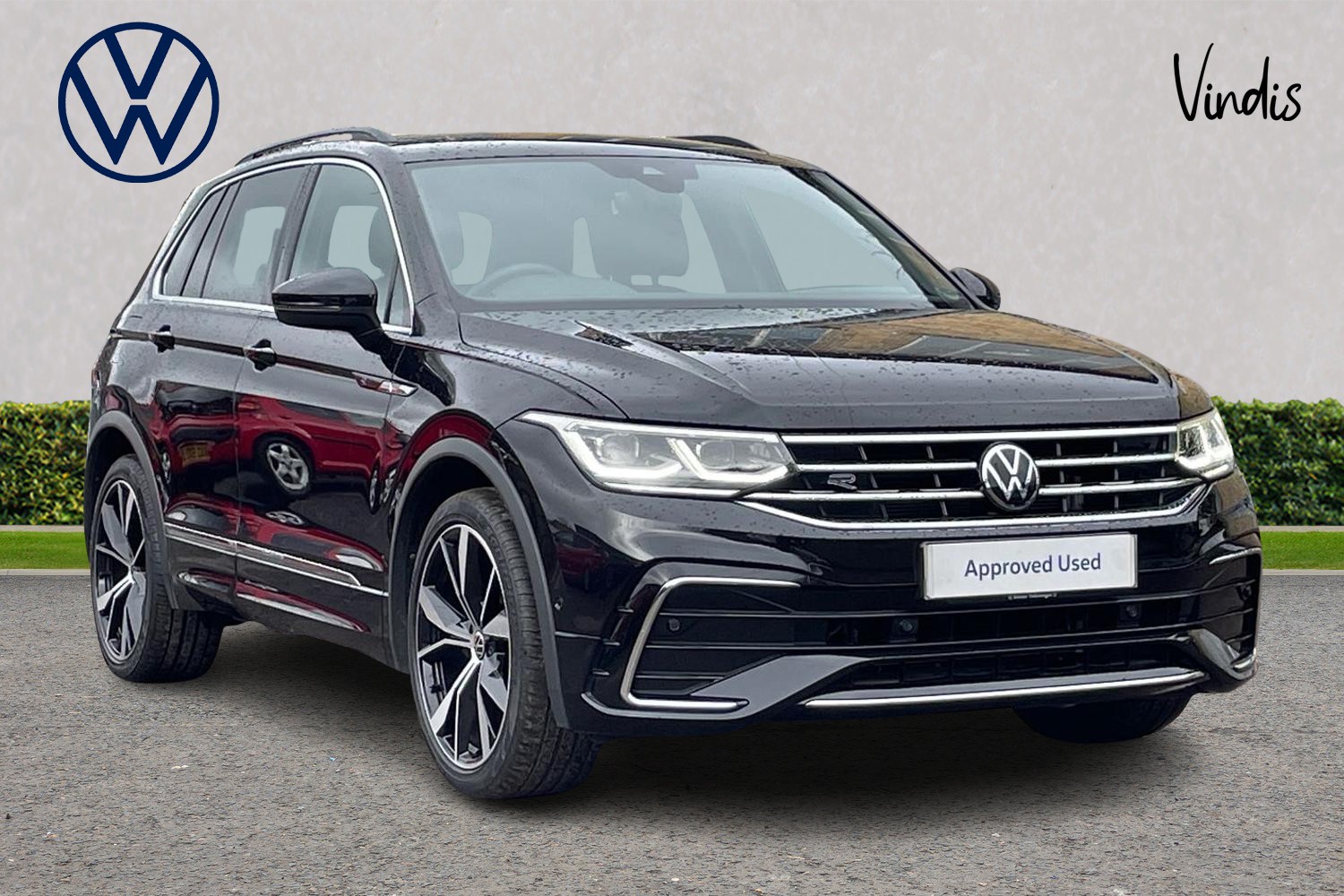 Main listing image - Volkswagen Tiguan