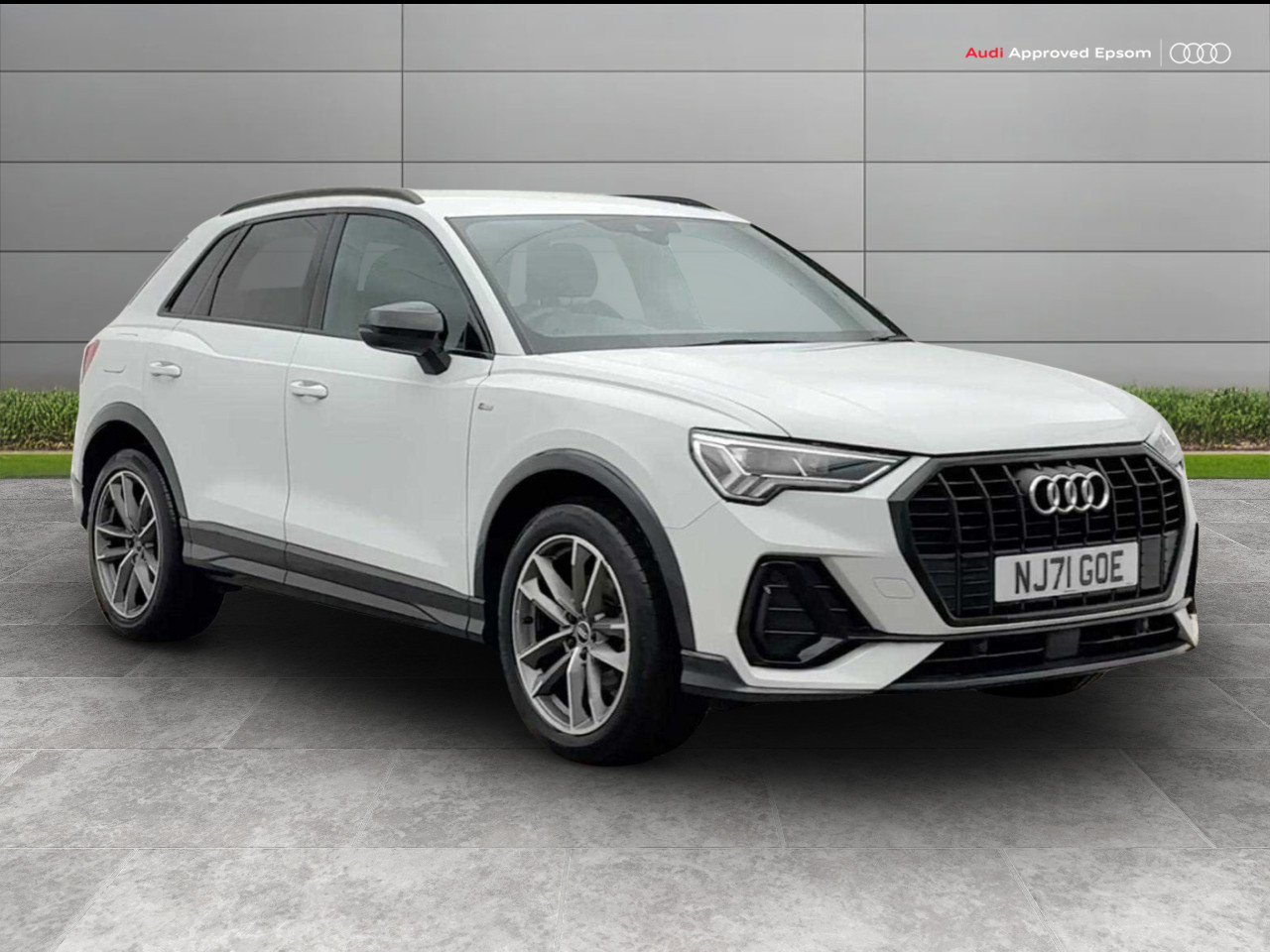 Main listing image - Audi Q3