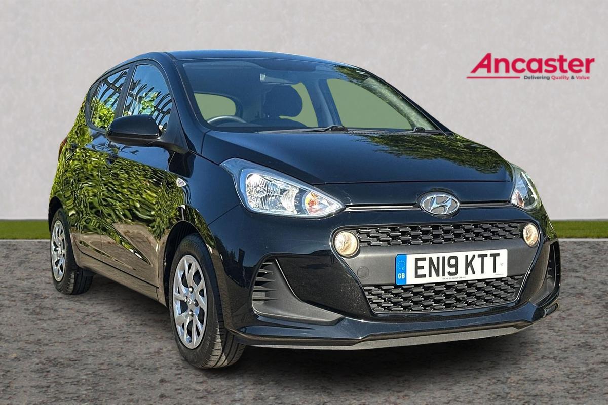 Main listing image - Hyundai i10