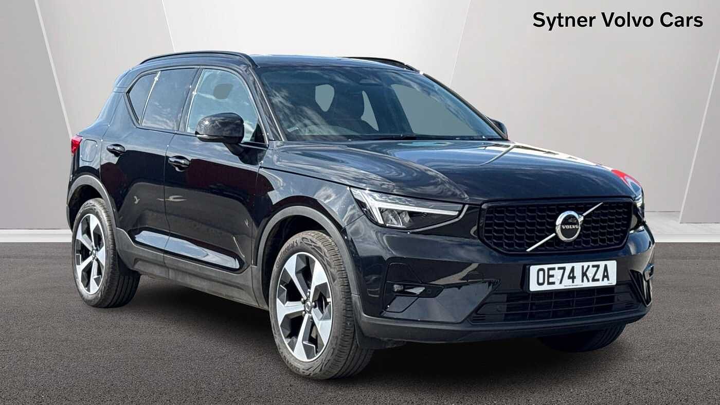 Main listing image - Volvo XC40