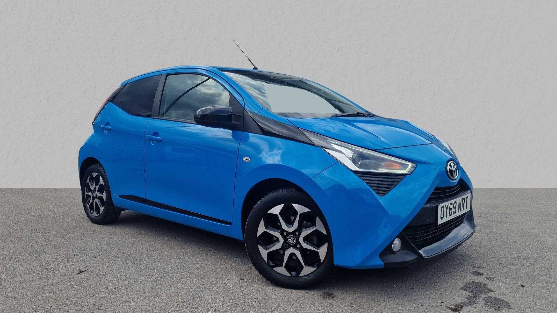 Main listing image - Toyota Aygo