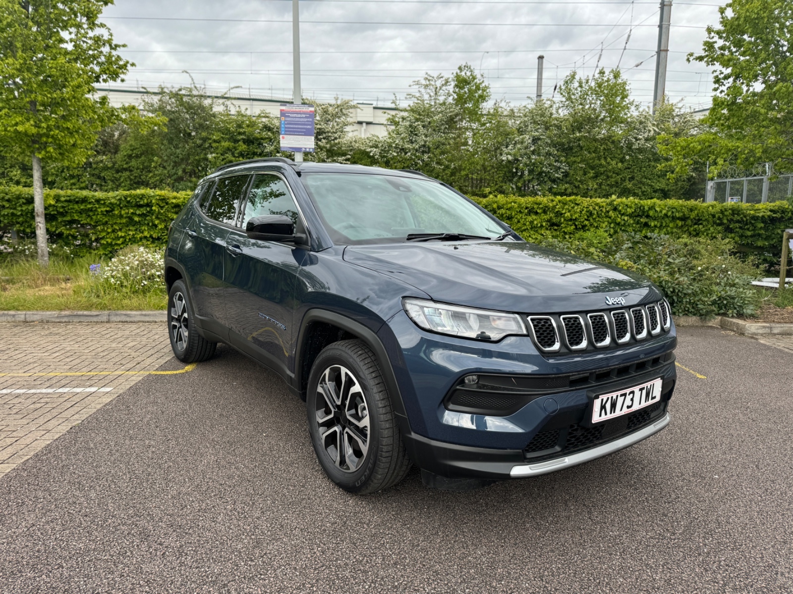 Main listing image - Jeep Compass