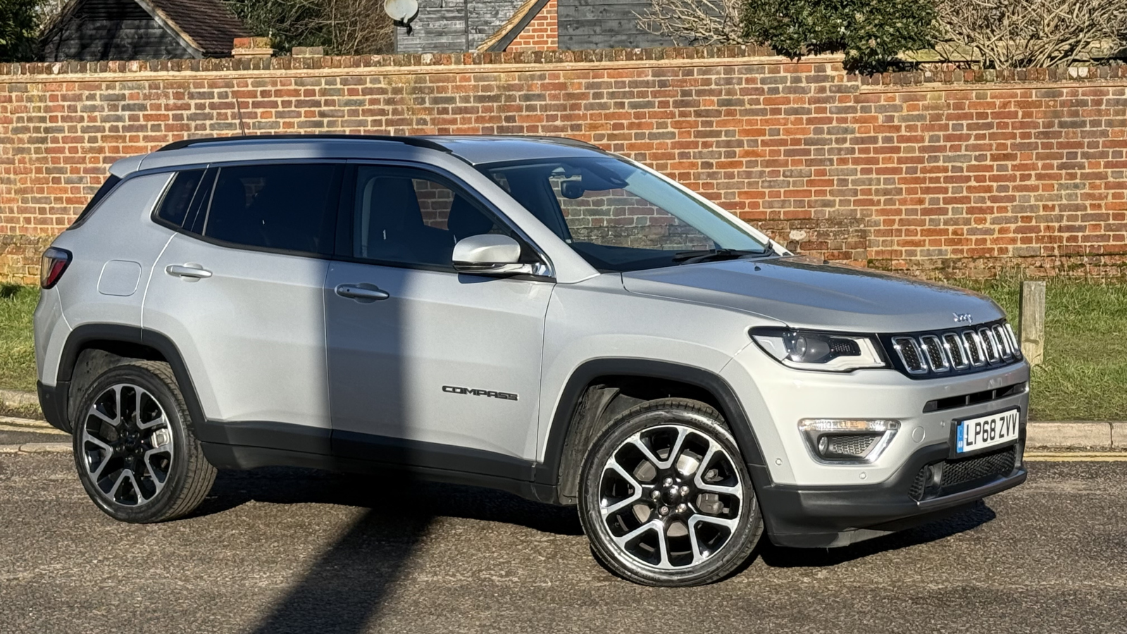 Main listing image - Jeep Compass