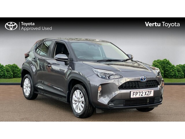 Main listing image - Toyota Yaris Cross
