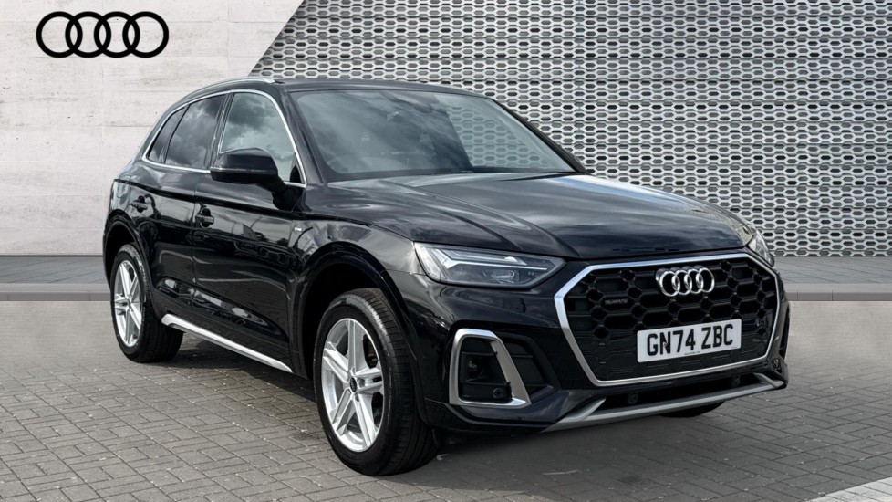 Main listing image - Audi Q5