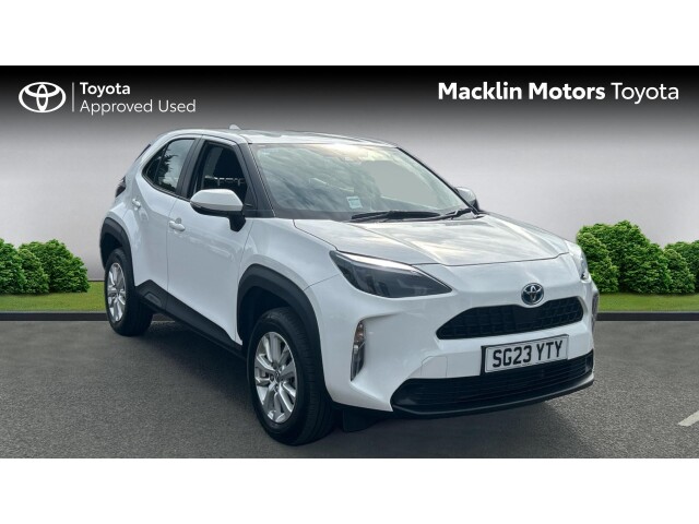 Main listing image - Toyota Yaris Cross