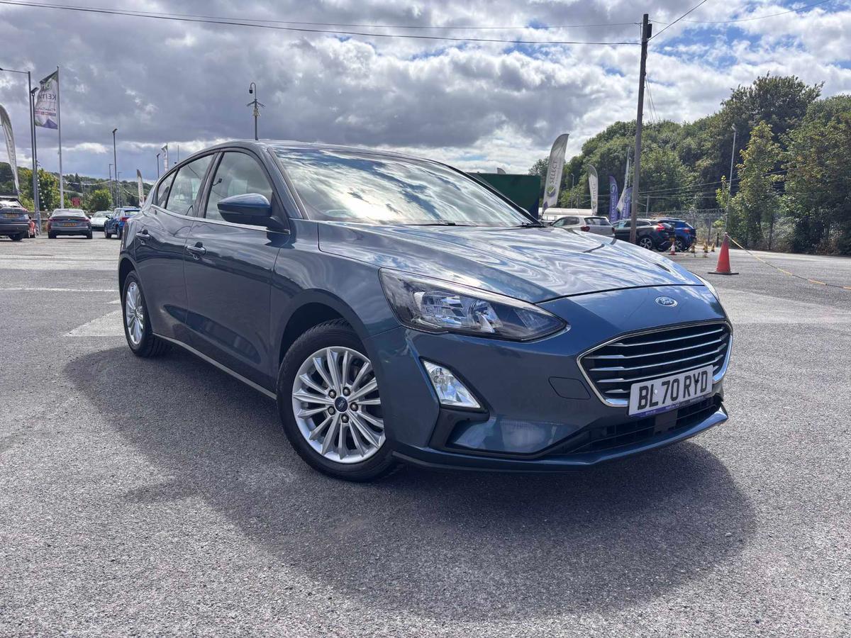 Main listing image - Ford Focus