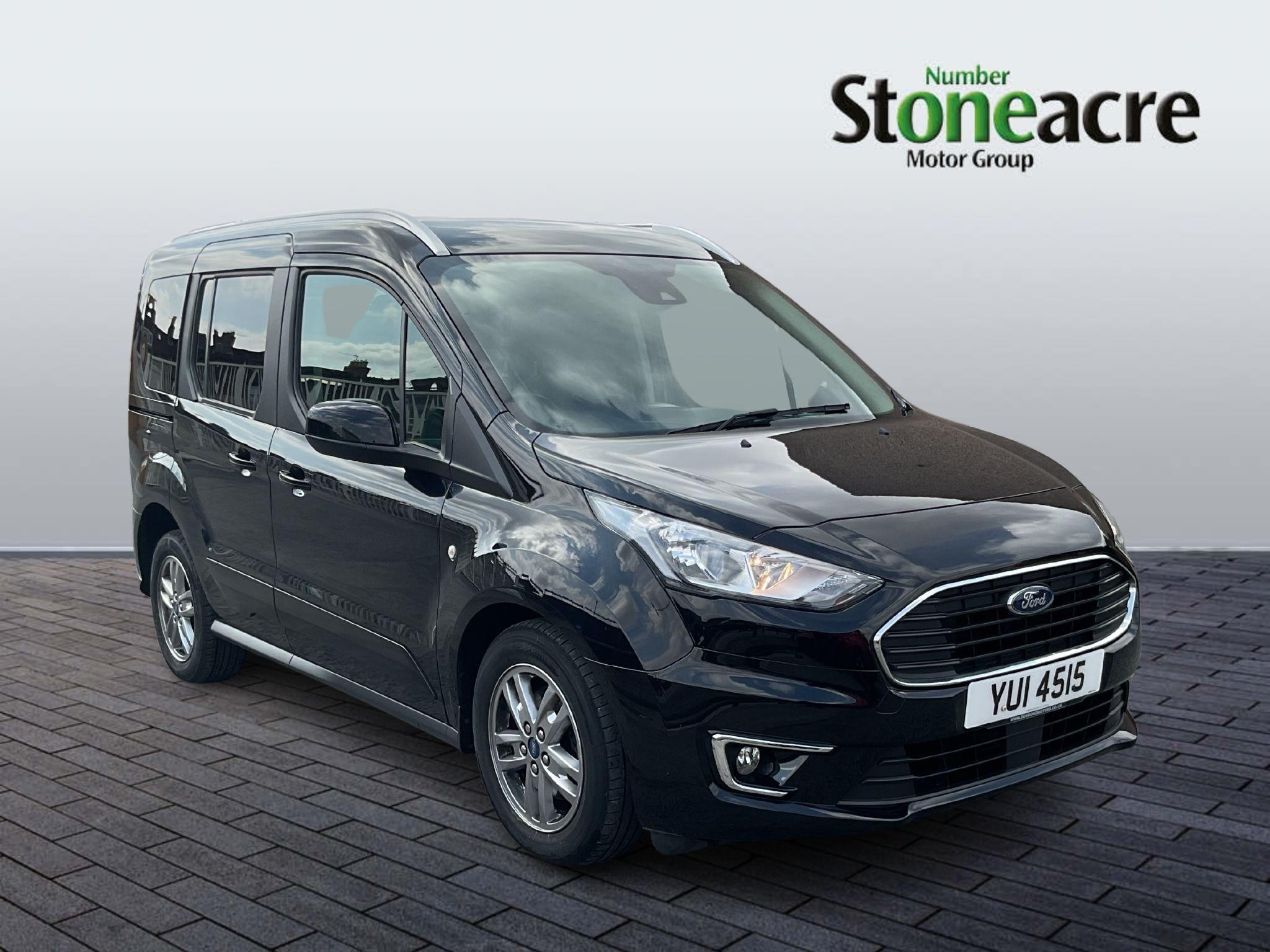 Main listing image - Ford Tourneo Connect