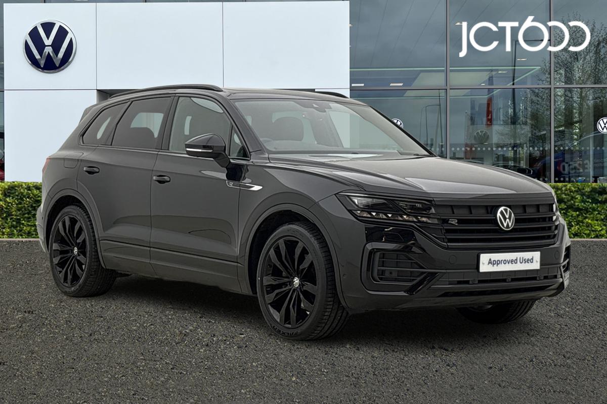 Main listing image - Volkswagen Touareg