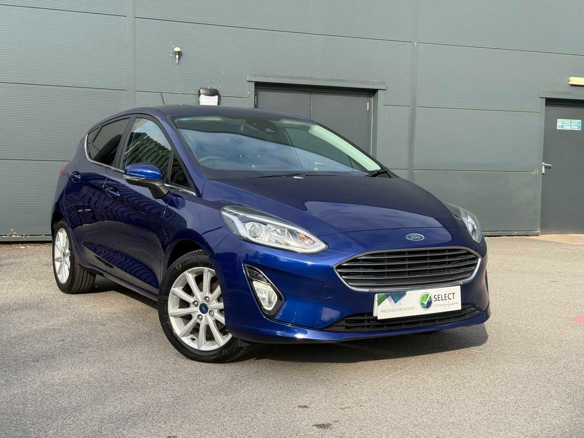 Main listing image - Ford Fiesta