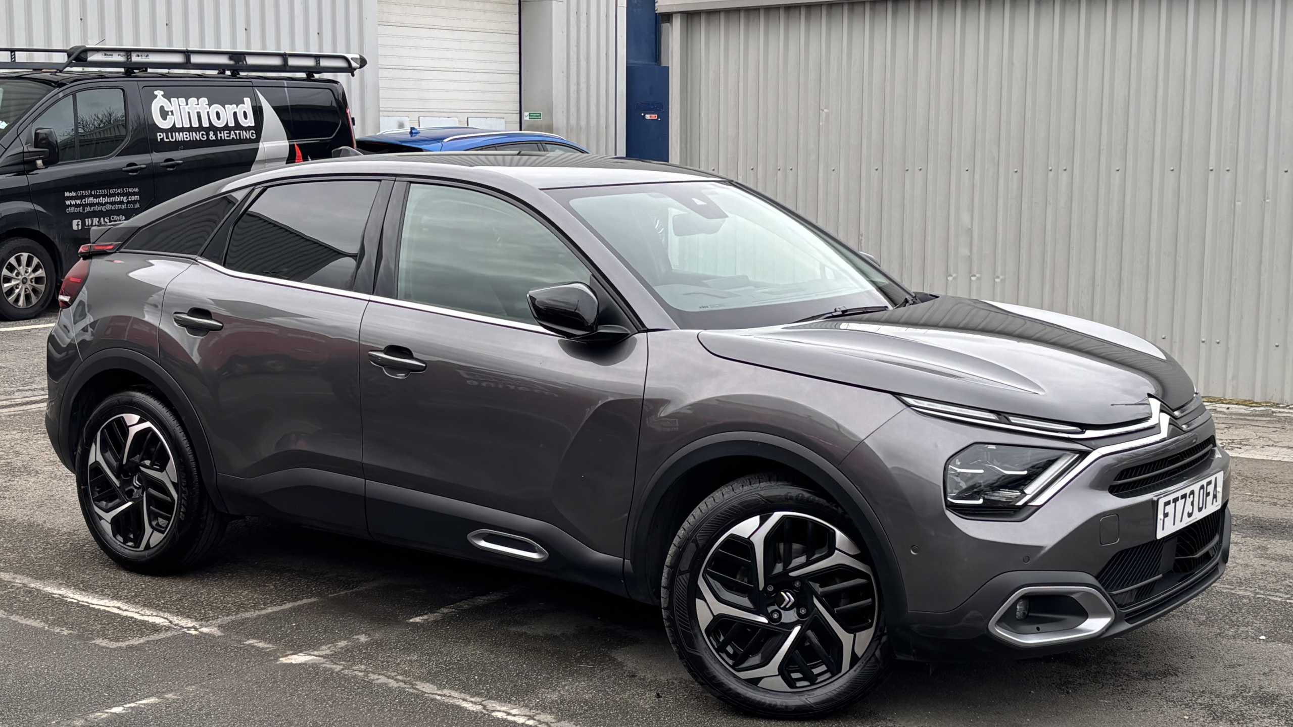 Main listing image - Citroen C4