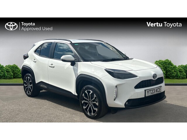 Main listing image - Toyota Yaris Cross