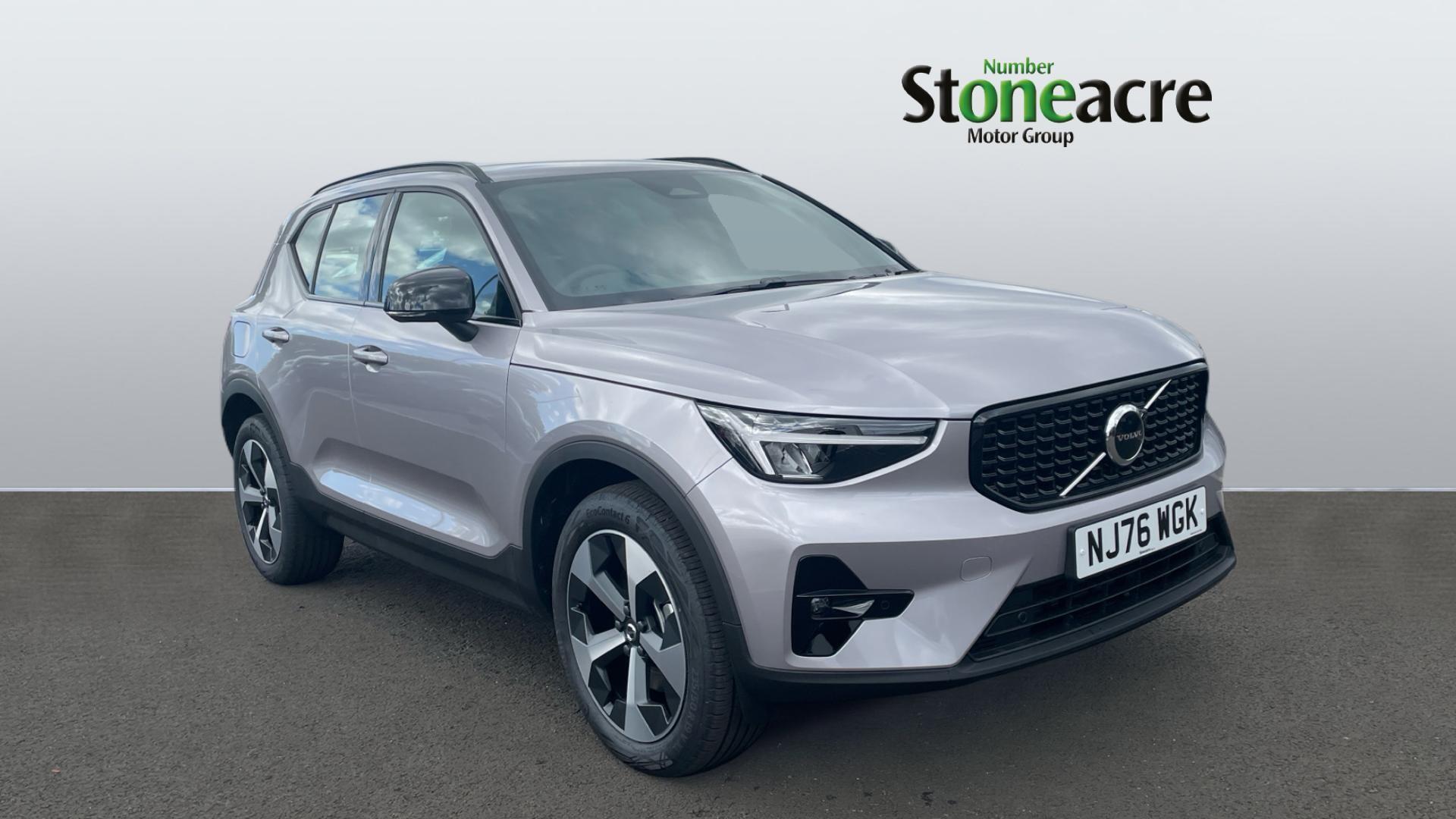 Main listing image - Volvo XC40