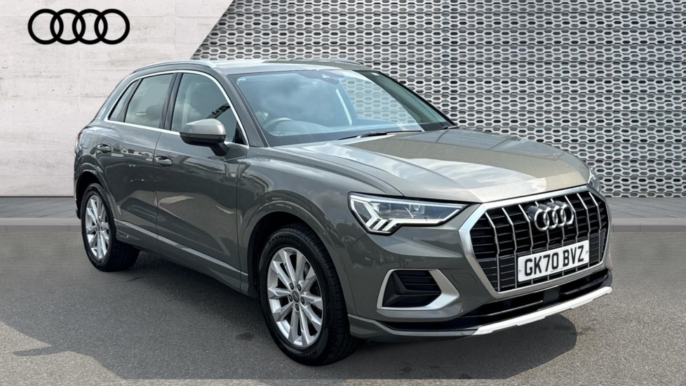 Main listing image - Audi Q3