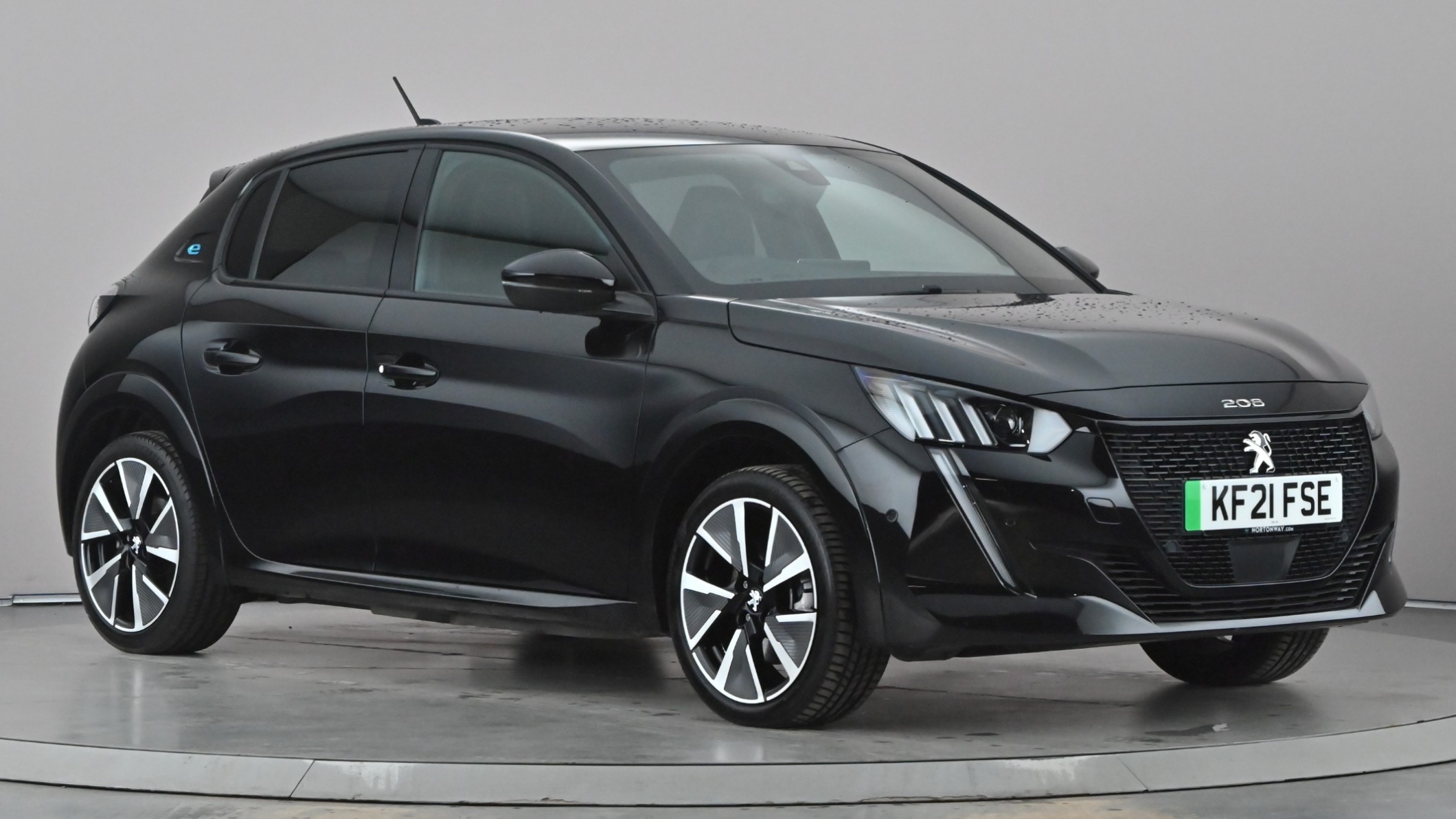 Main listing image - Peugeot e-208