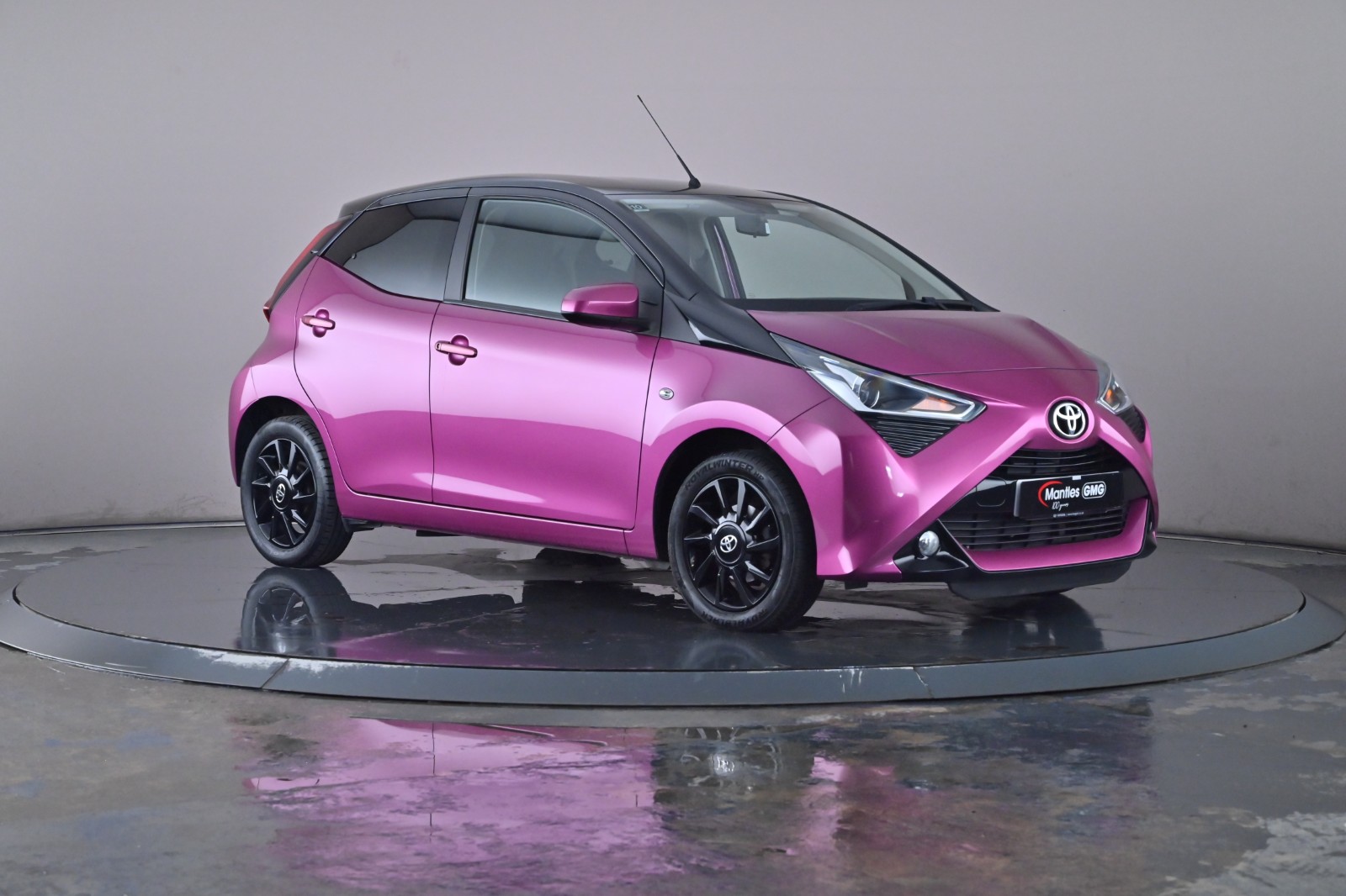 Main listing image - Toyota Aygo