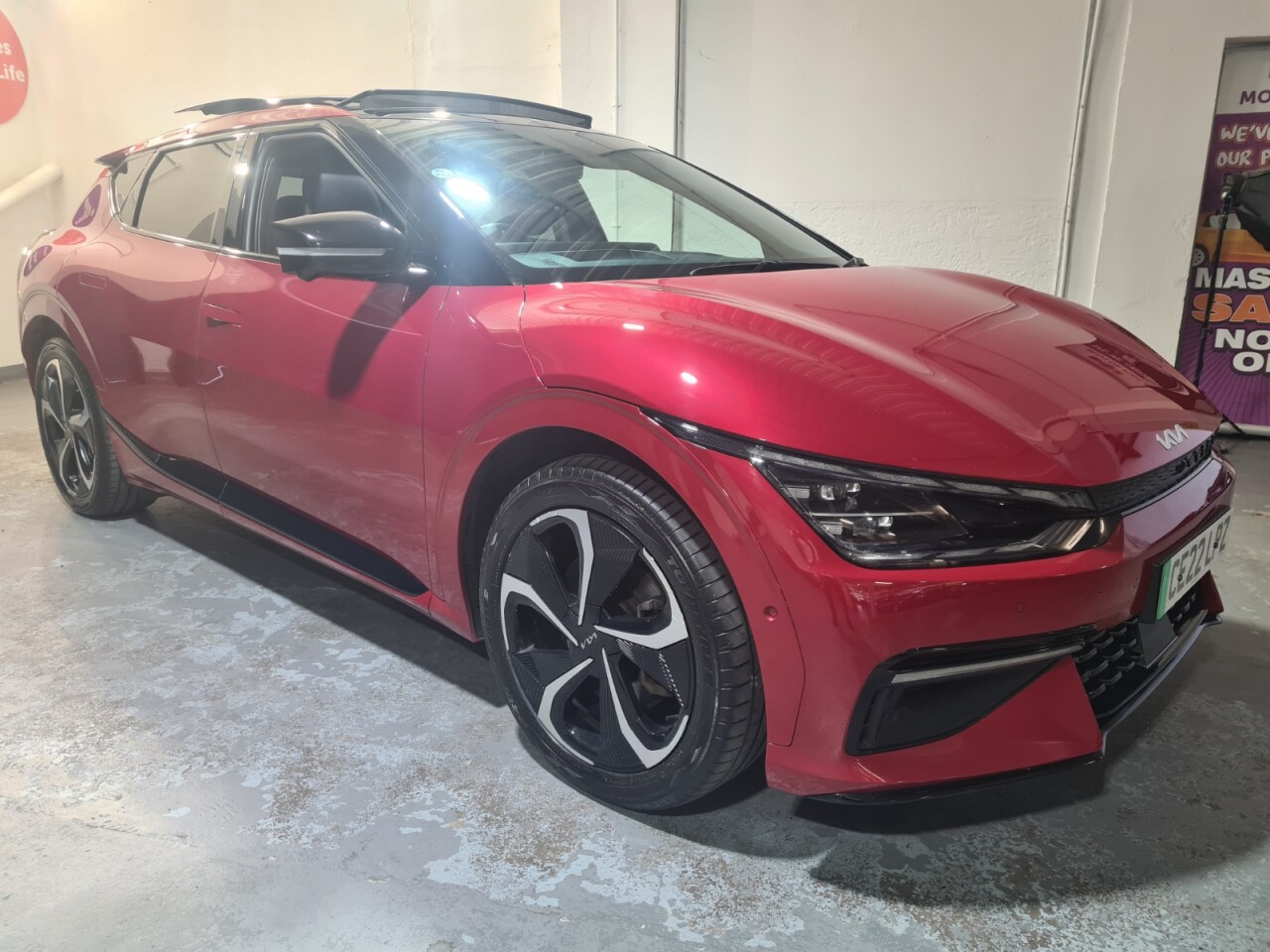 Main listing image - Kia EV6