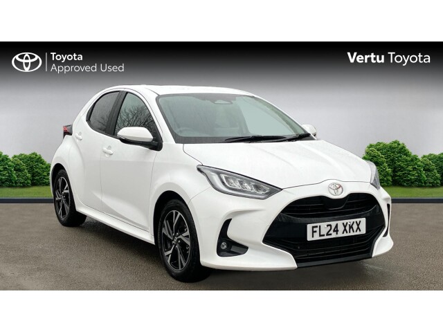 Main listing image - Toyota Yaris