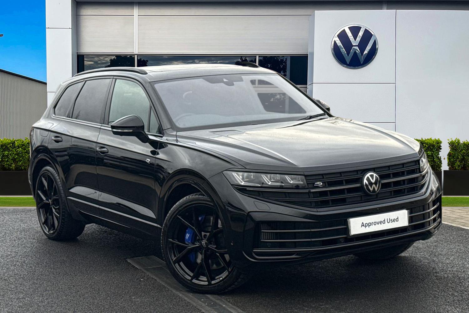 Main listing image - Volkswagen Touareg