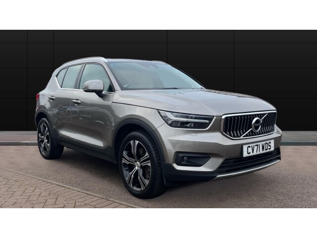 Main listing image - Volvo XC40 Recharge