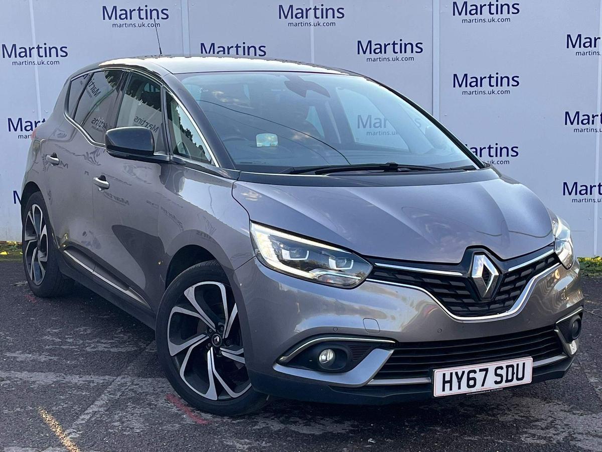 Main listing image - Renault Scenic