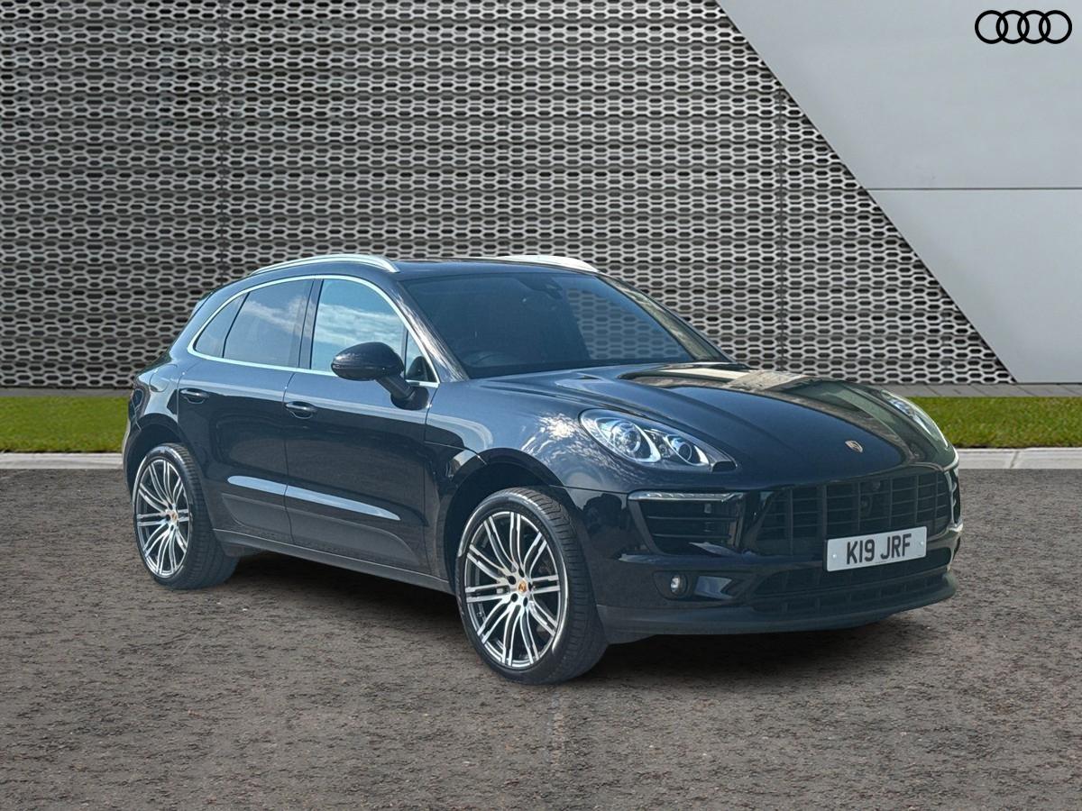 Main listing image - Porsche Macan