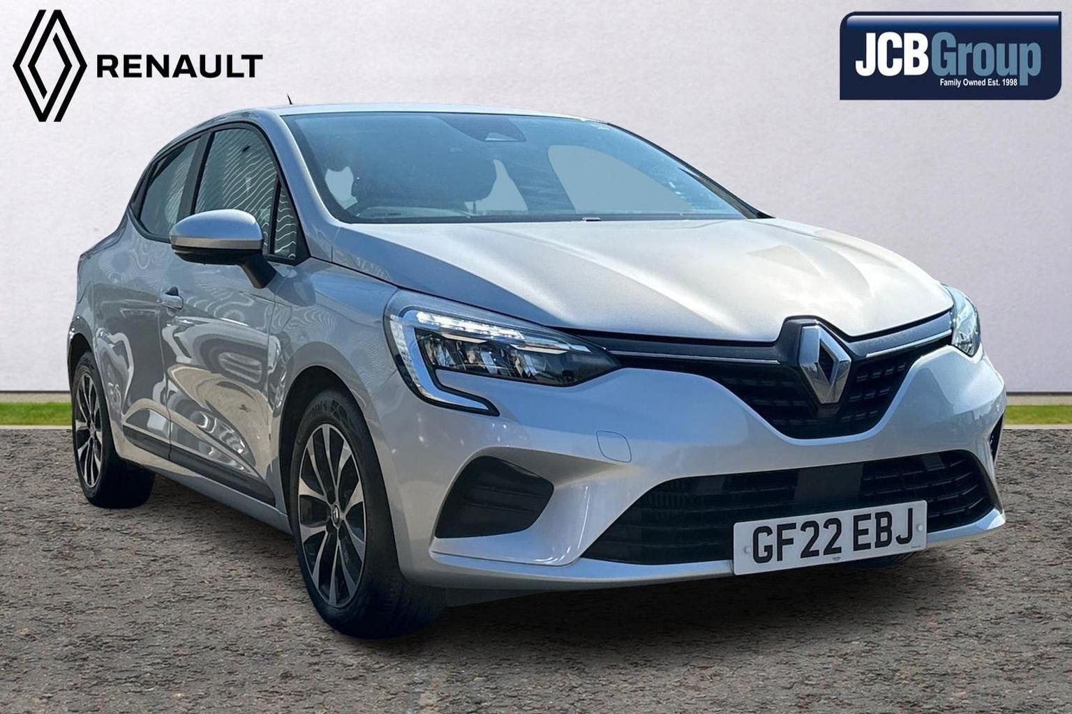 Main listing image - Renault Clio