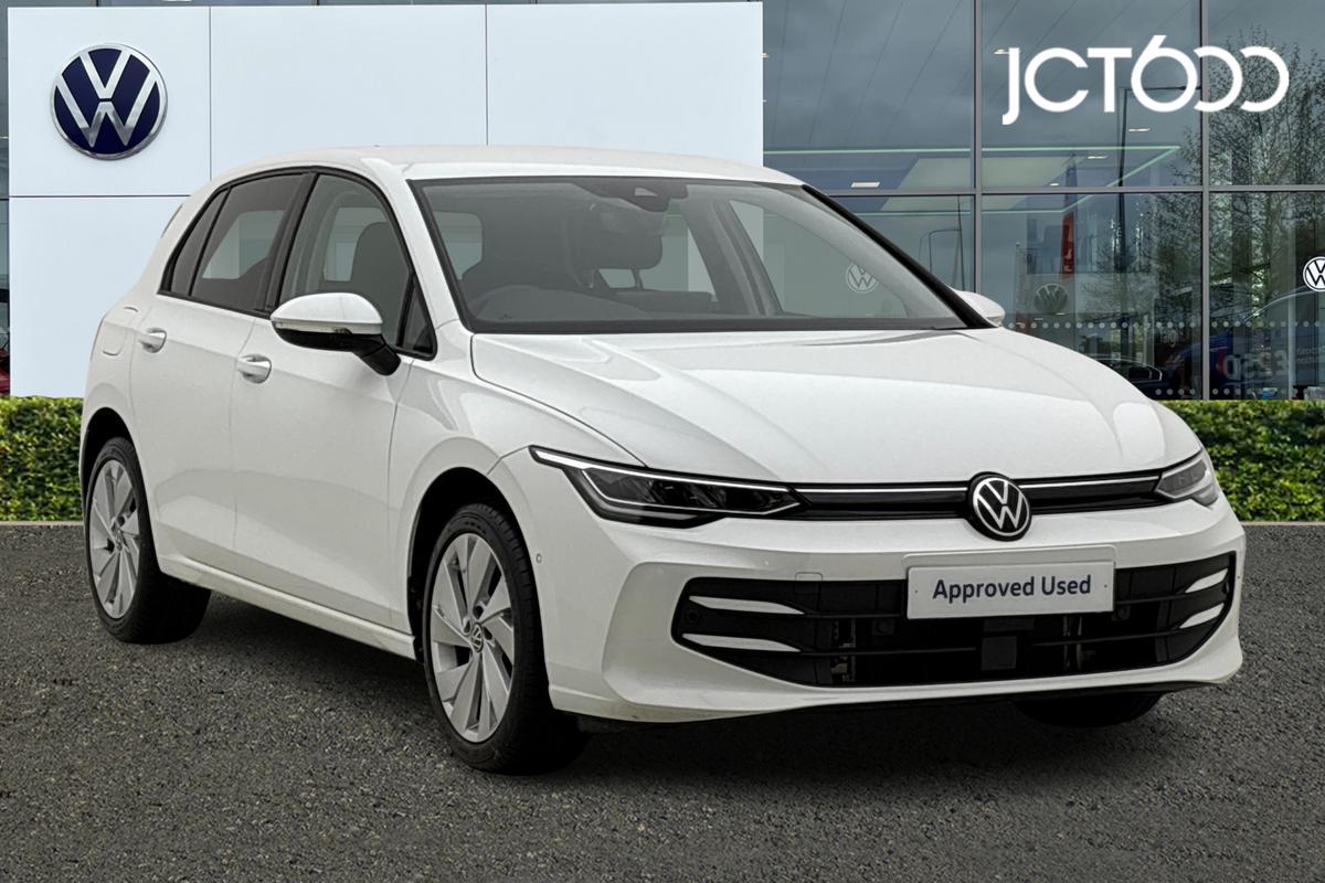 Main listing image - Volkswagen Golf