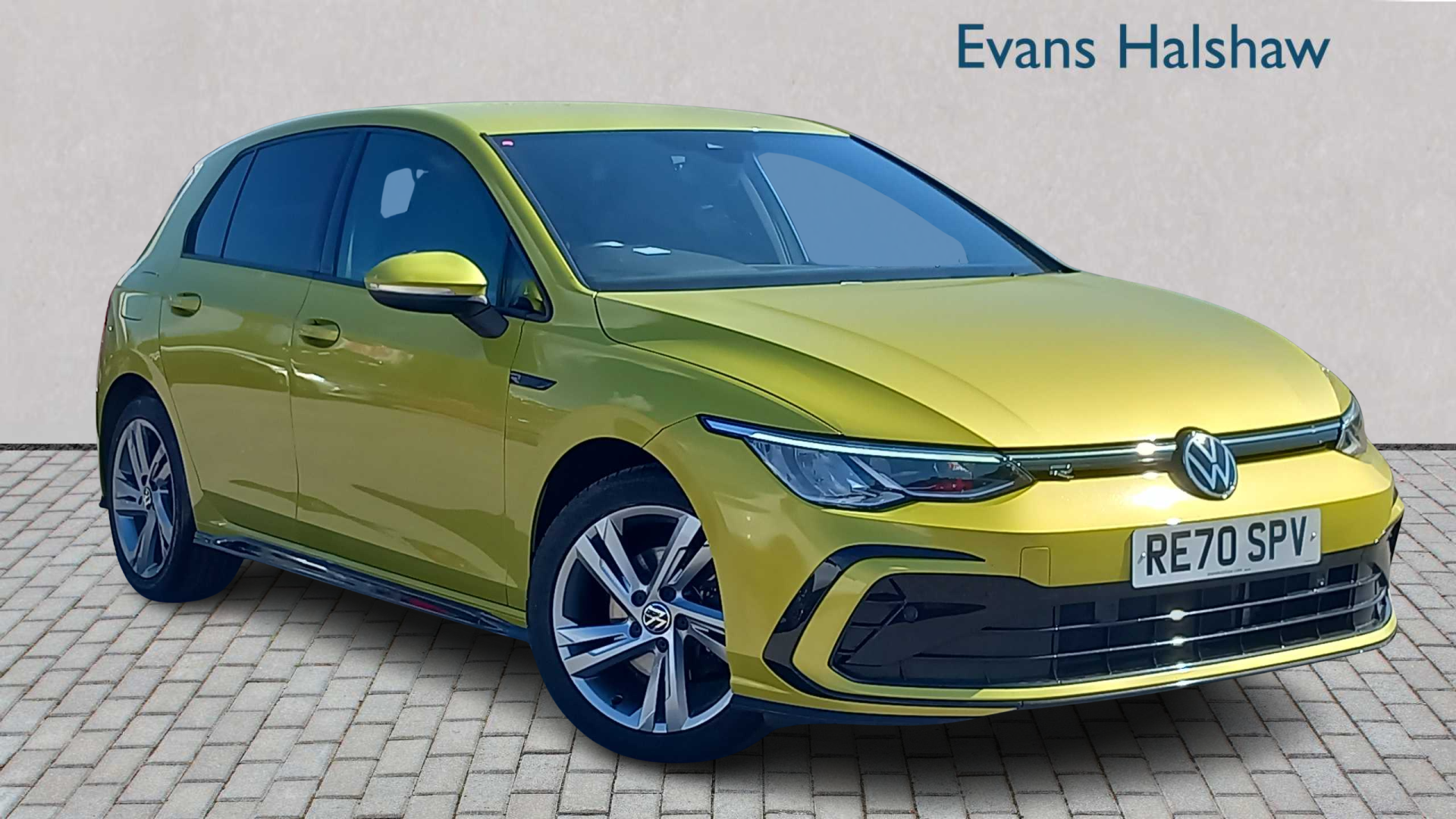 Main listing image - Volkswagen Golf