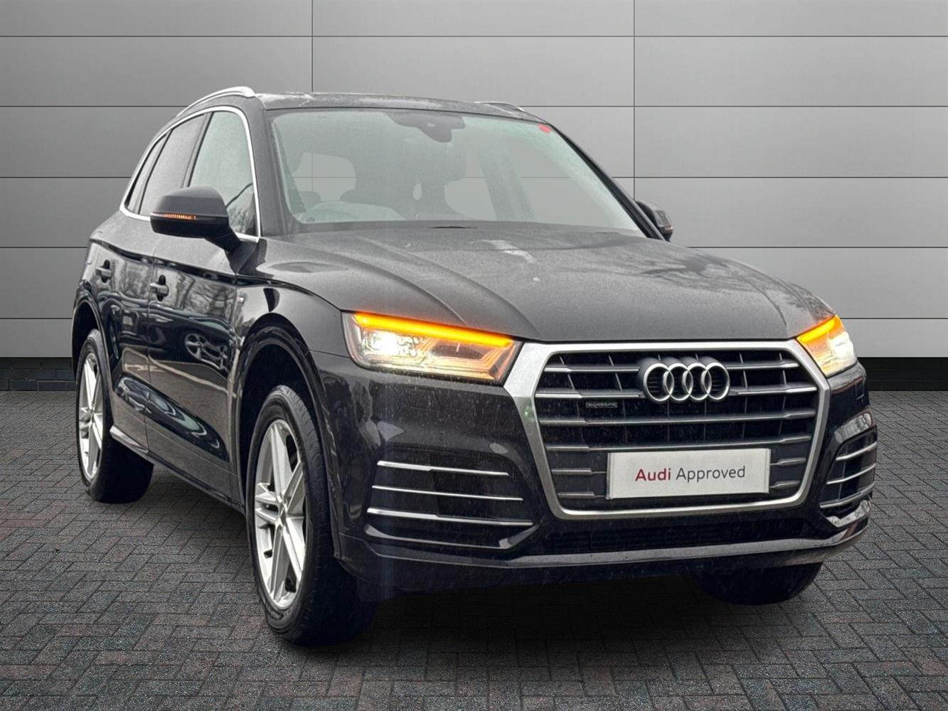 Main listing image - Audi Q5