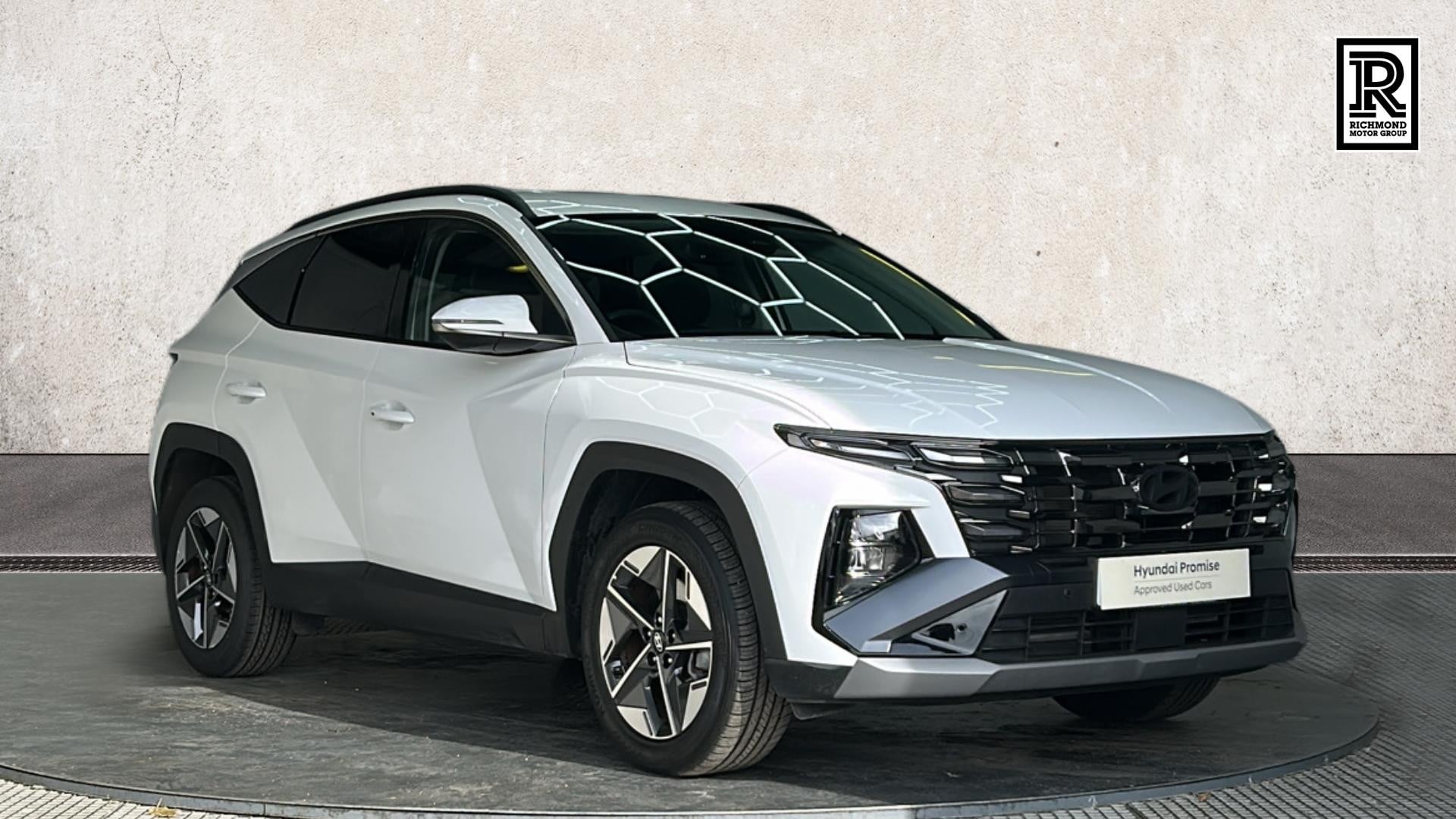Main listing image - Hyundai Tucson