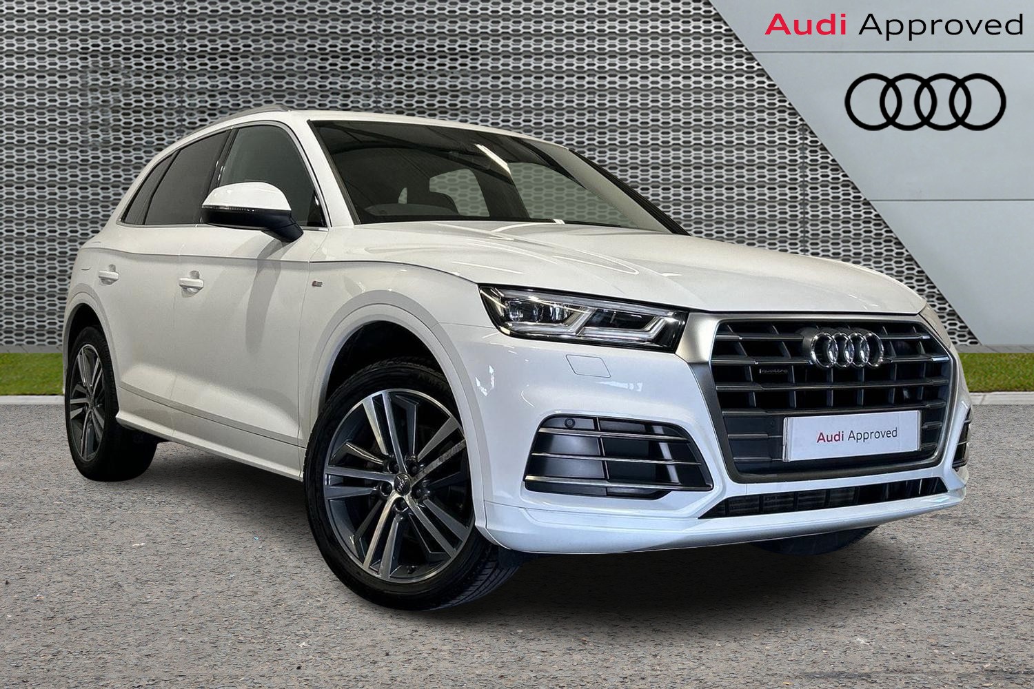 Main listing image - Audi Q5