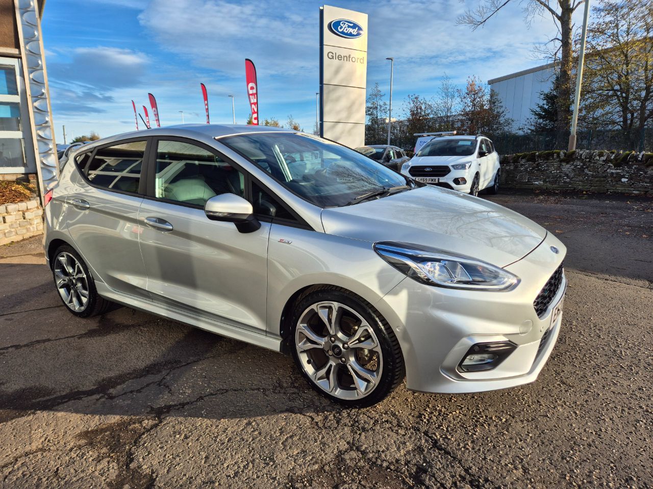 Main listing image - Ford Fiesta