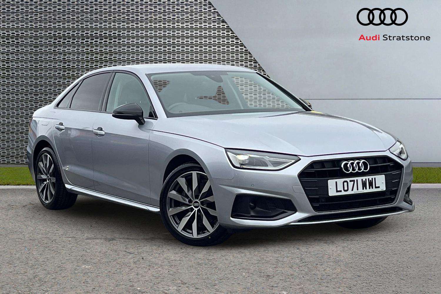 Main listing image - Audi A4