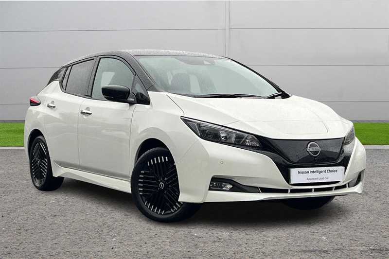 Main listing image - Nissan Leaf