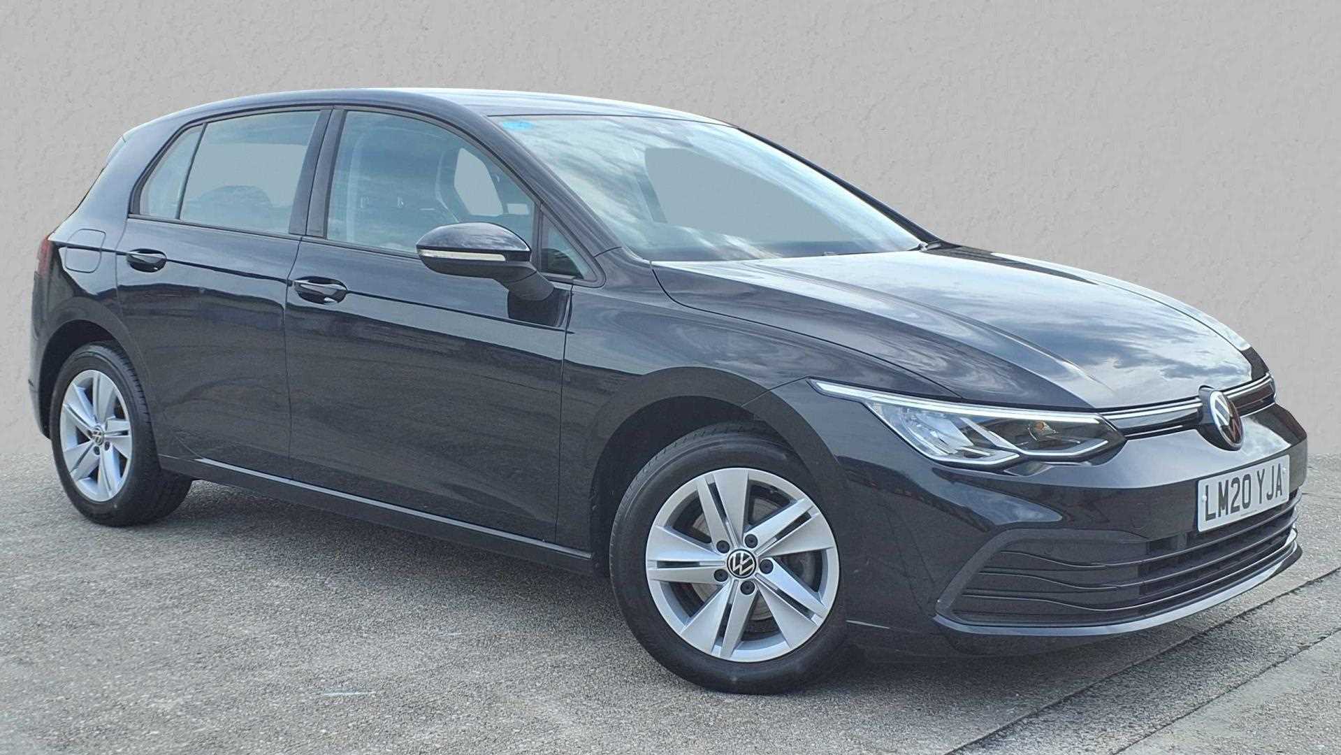 Main listing image - Volkswagen Golf