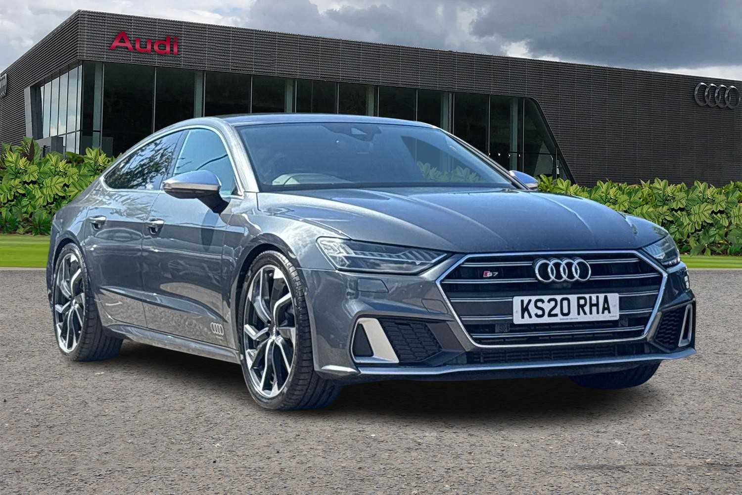 Main listing image - Audi S7