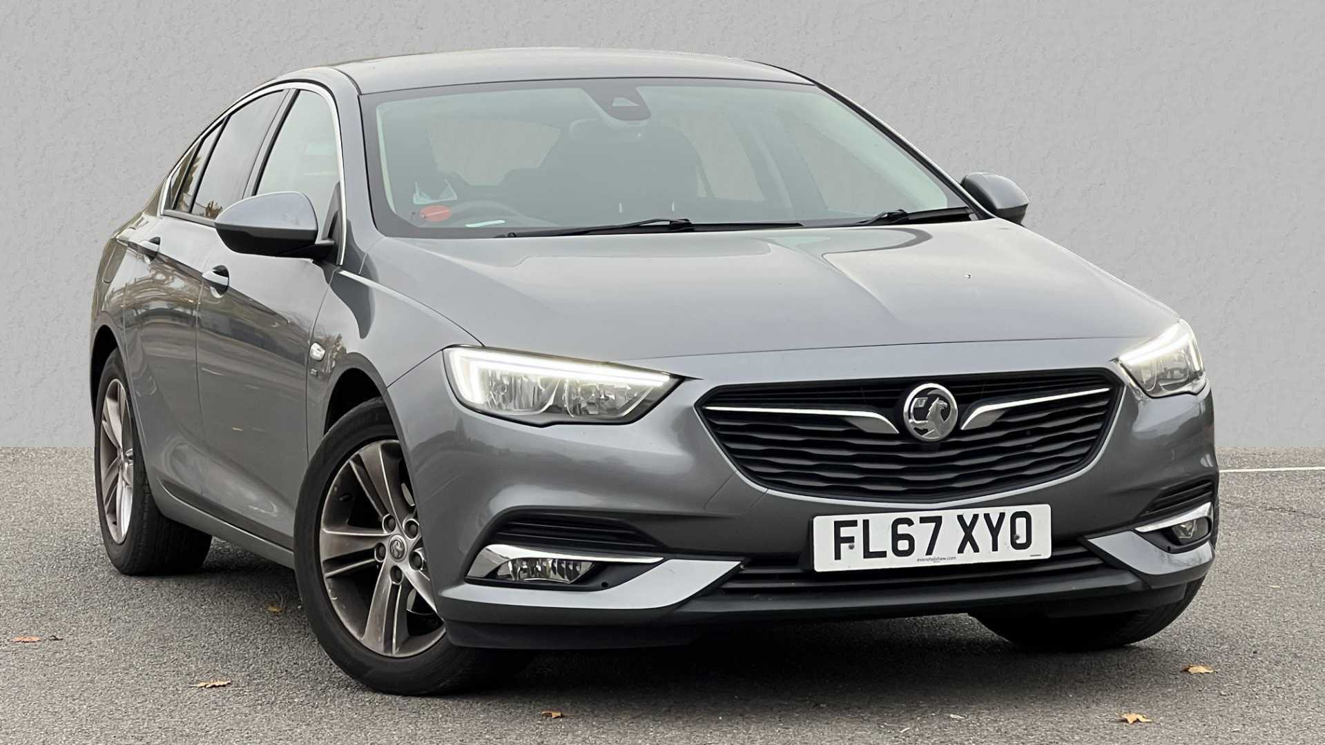 Main listing image - Vauxhall Insignia