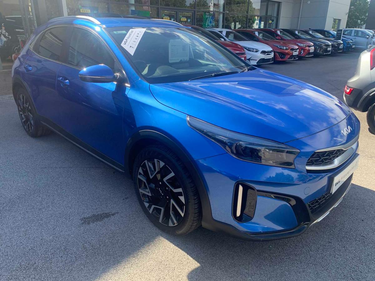 Main listing image - Kia XCeed