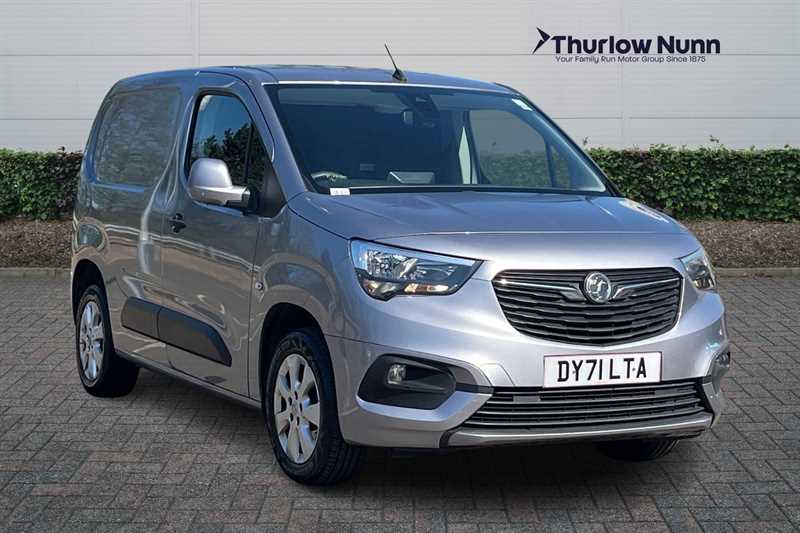 Main listing image - Vauxhall Combo Cargo