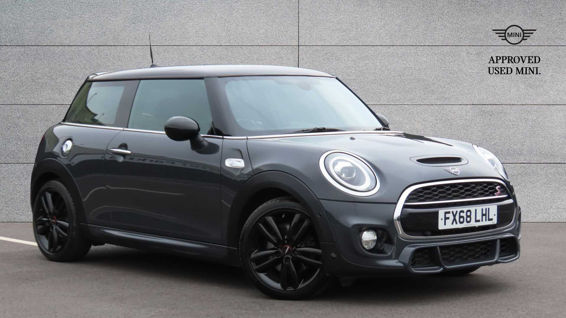 Main listing image - MINI Hatchback
