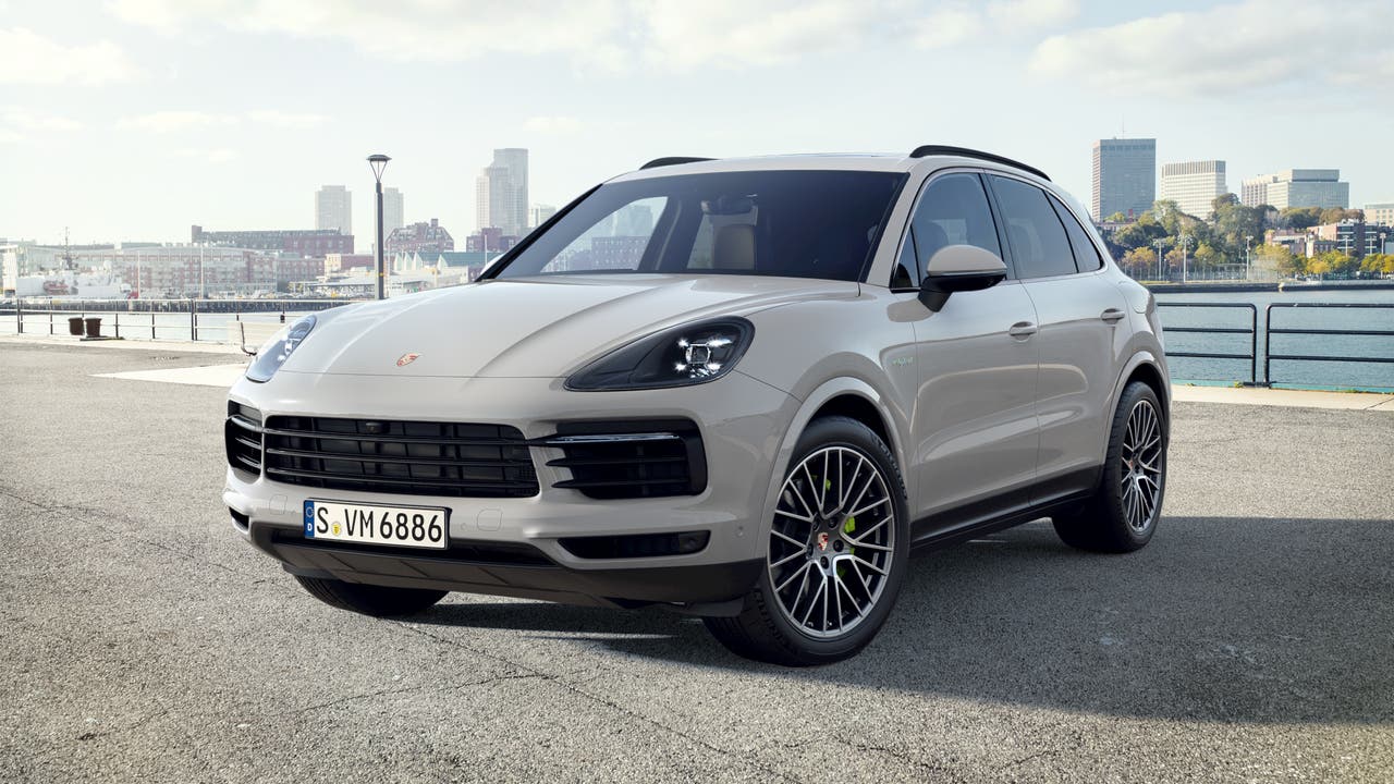 Main listing image - Porsche Cayenne