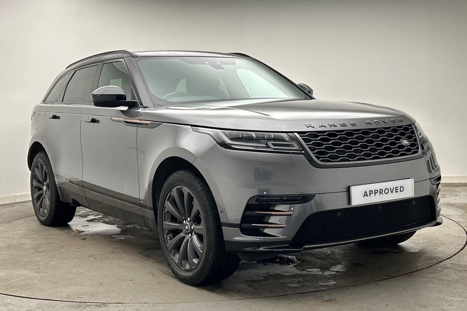 Main listing image - Land Rover Range Rover Velar