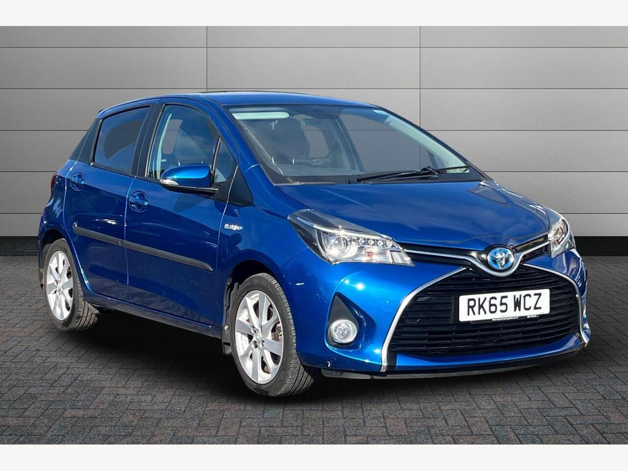 Main listing image - Toyota Yaris