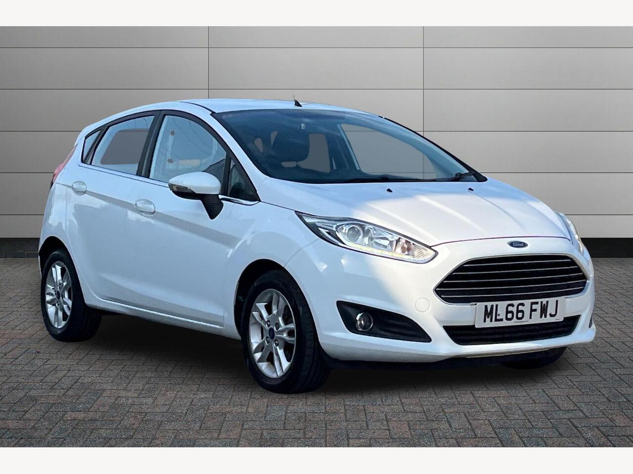 Main listing image - Ford Fiesta