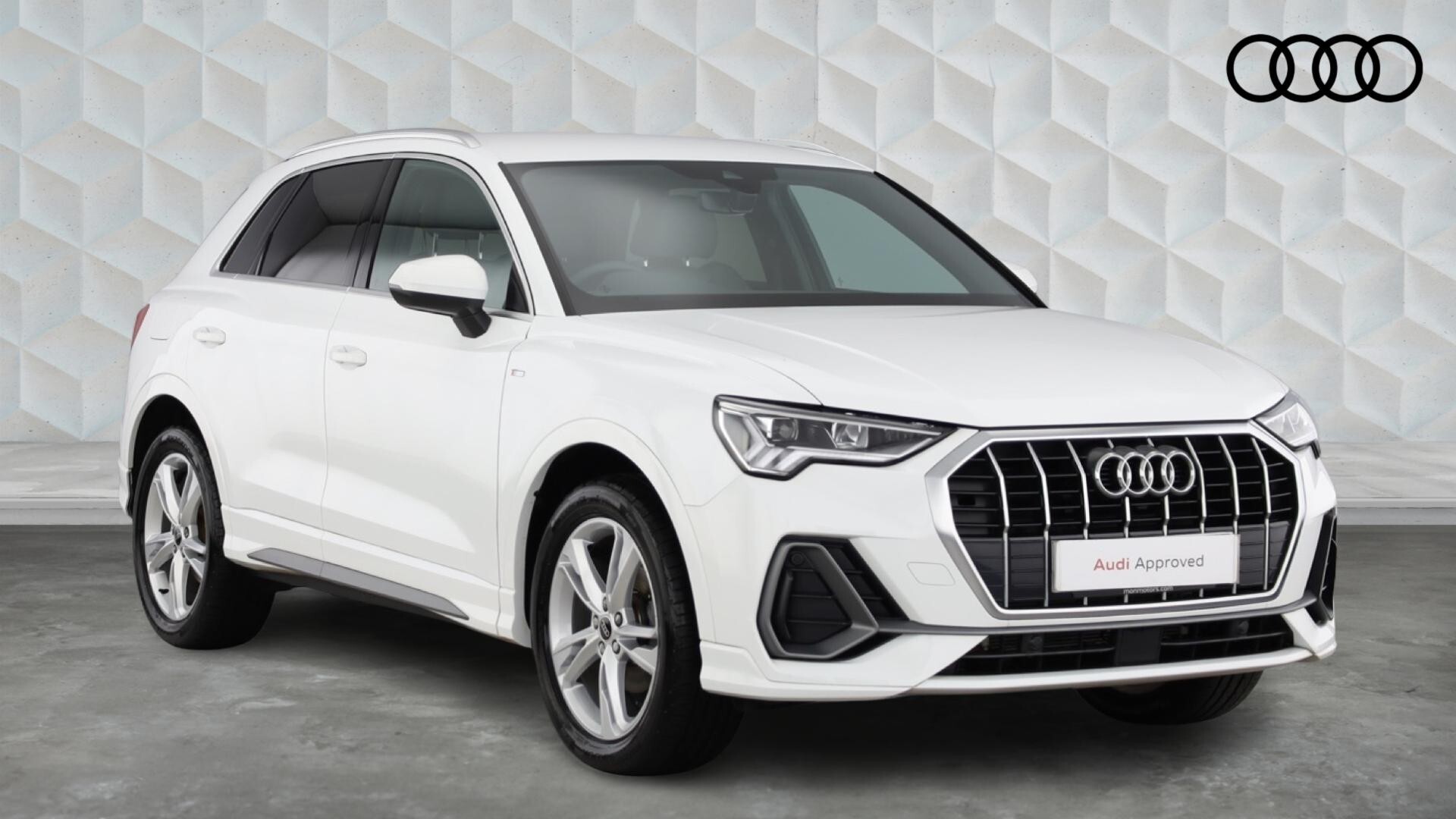 Main listing image - Audi Q3