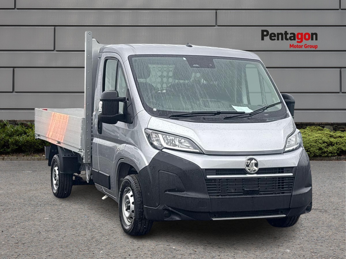 Main listing image - Vauxhall Movano